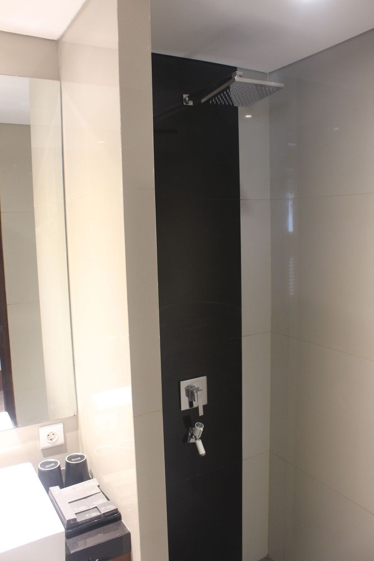 Hotel Grand Rohan Jogja Baturetno